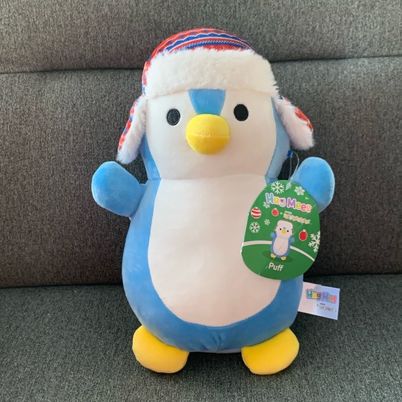 SQUISHMALLOW | NWT | Holiday penguin “Puff” - Picture 1 of 4